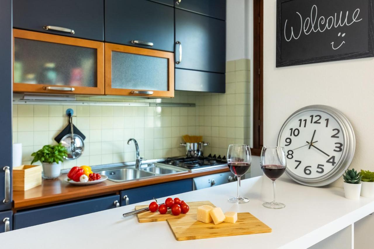 Casa Di Adele, Bilocale Con Wifi E Smart Tv Lägenhet Monza Exteriör bild
